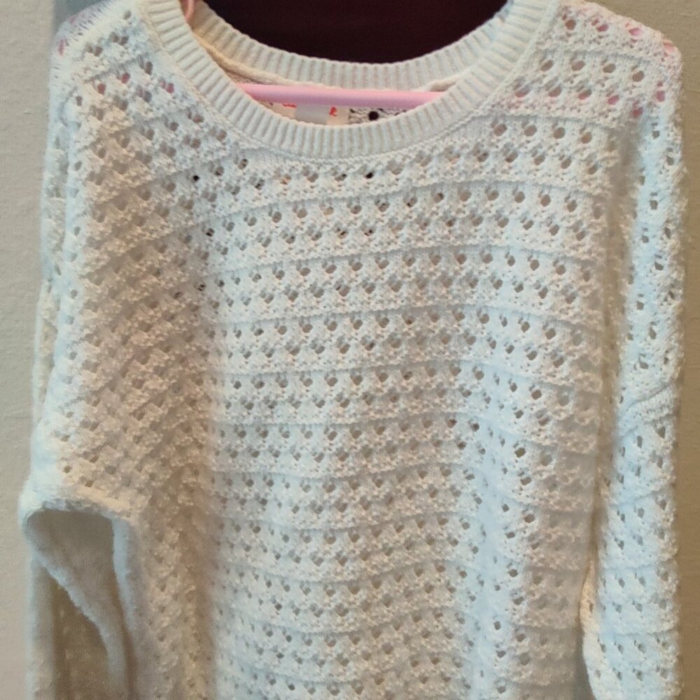 Girls Cat & Jack Off-white Eyelet Sweater – Perfect for Early Fall – Size 10-12